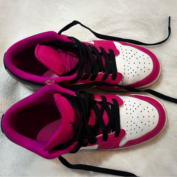 Nike Fuchsia and White Air Jordans - Picture 3 of 9
